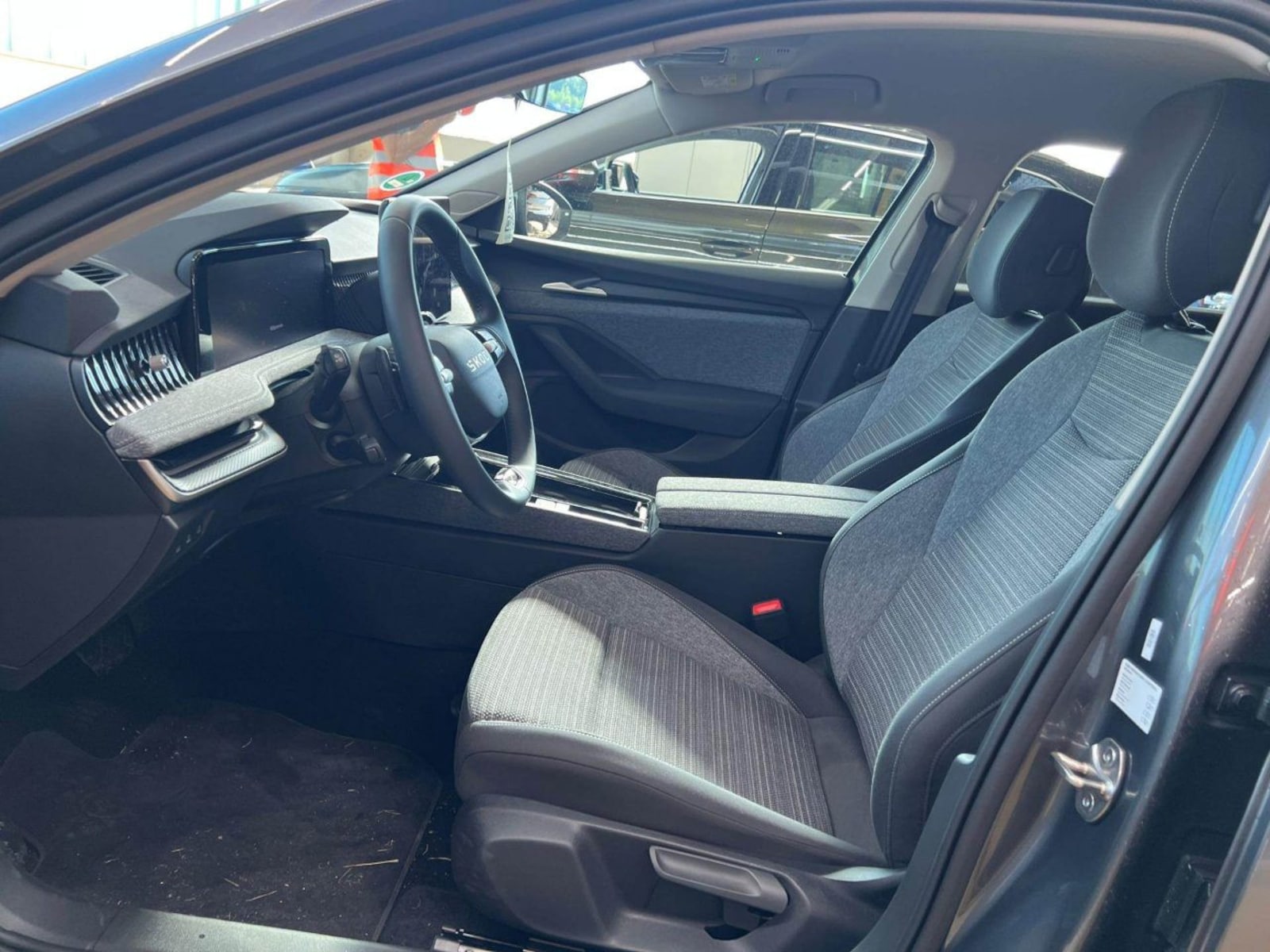 Škoda Superb Combi – Bild 4