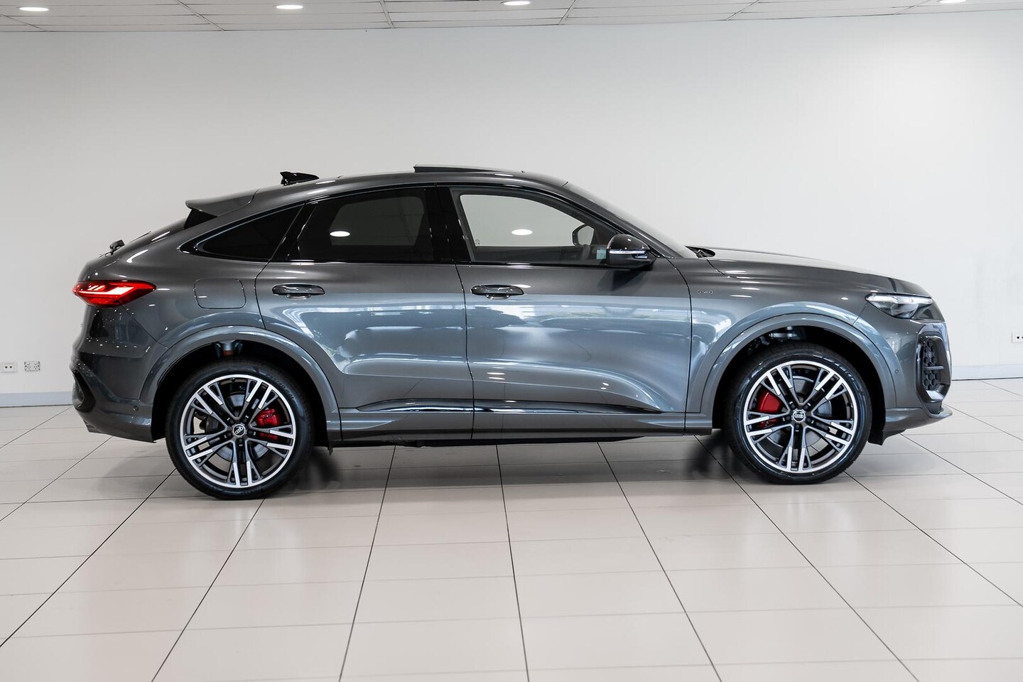 Image about Audi Q5 Sportback e-hybrid quattro S tronic
