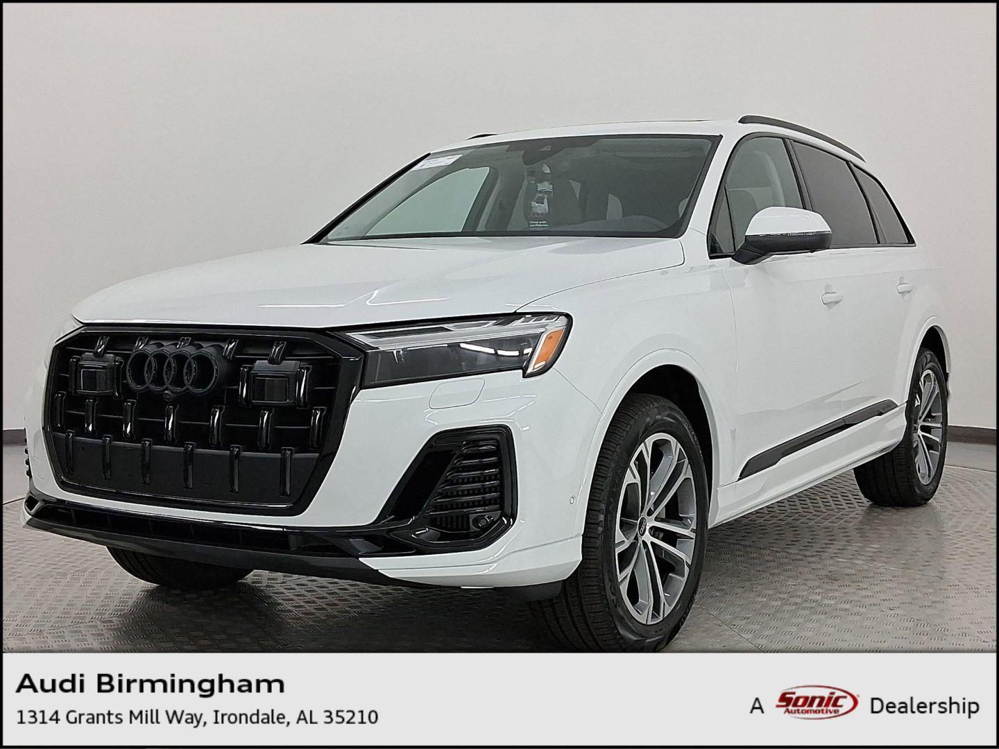 2026 Audi Q7 55 Premium quattro Tiptronic's photo