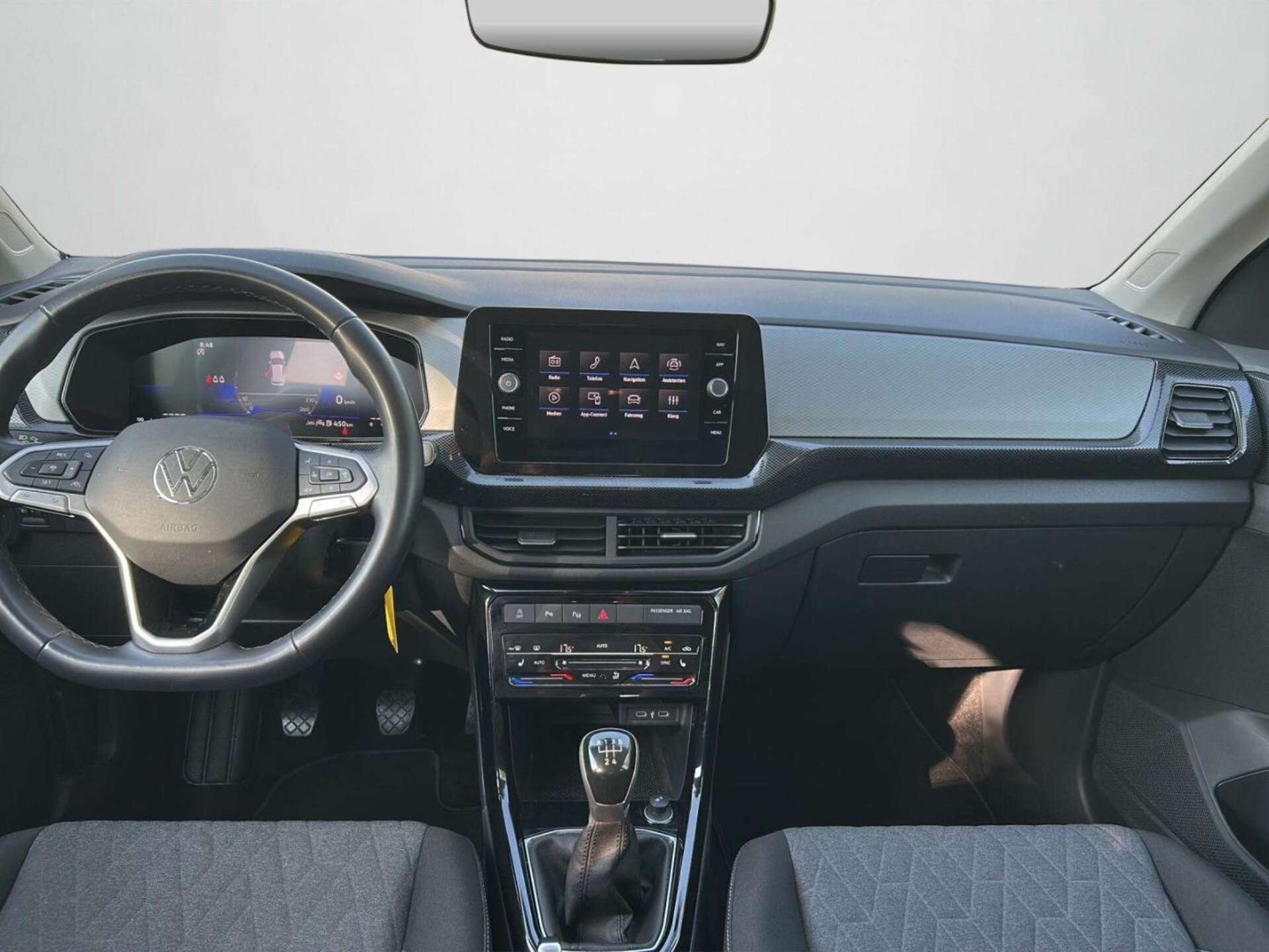 Volkswagen T-Cross Life