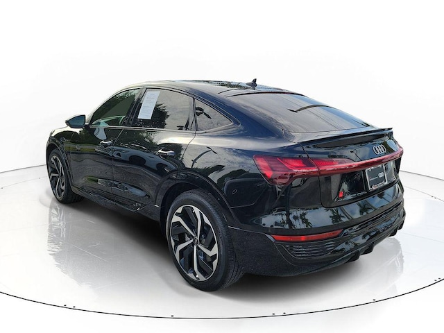 2024 Audi Q8 Sportback e-tron