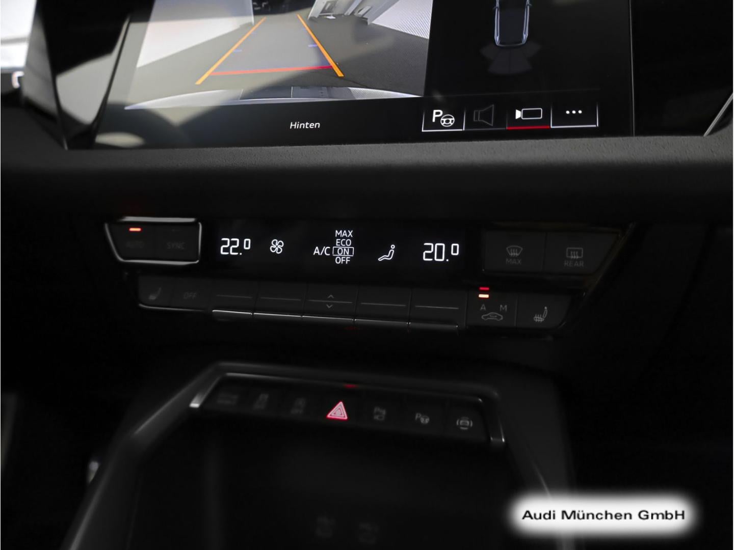 Bild über Audi S3 Sportback TFSI quattro S tronic - für weitere Informationen kontaktieren Sie den Audi Partner
