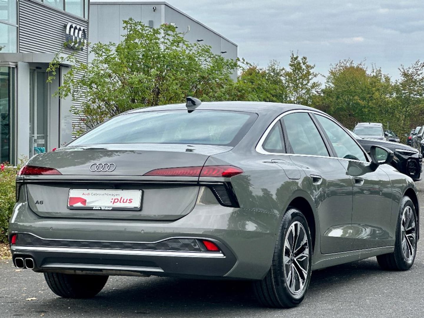 Bild über Audi A6 Limousine TDI 150 kW S tronic - für weitere Informationen kontaktieren Sie den Audi Partner