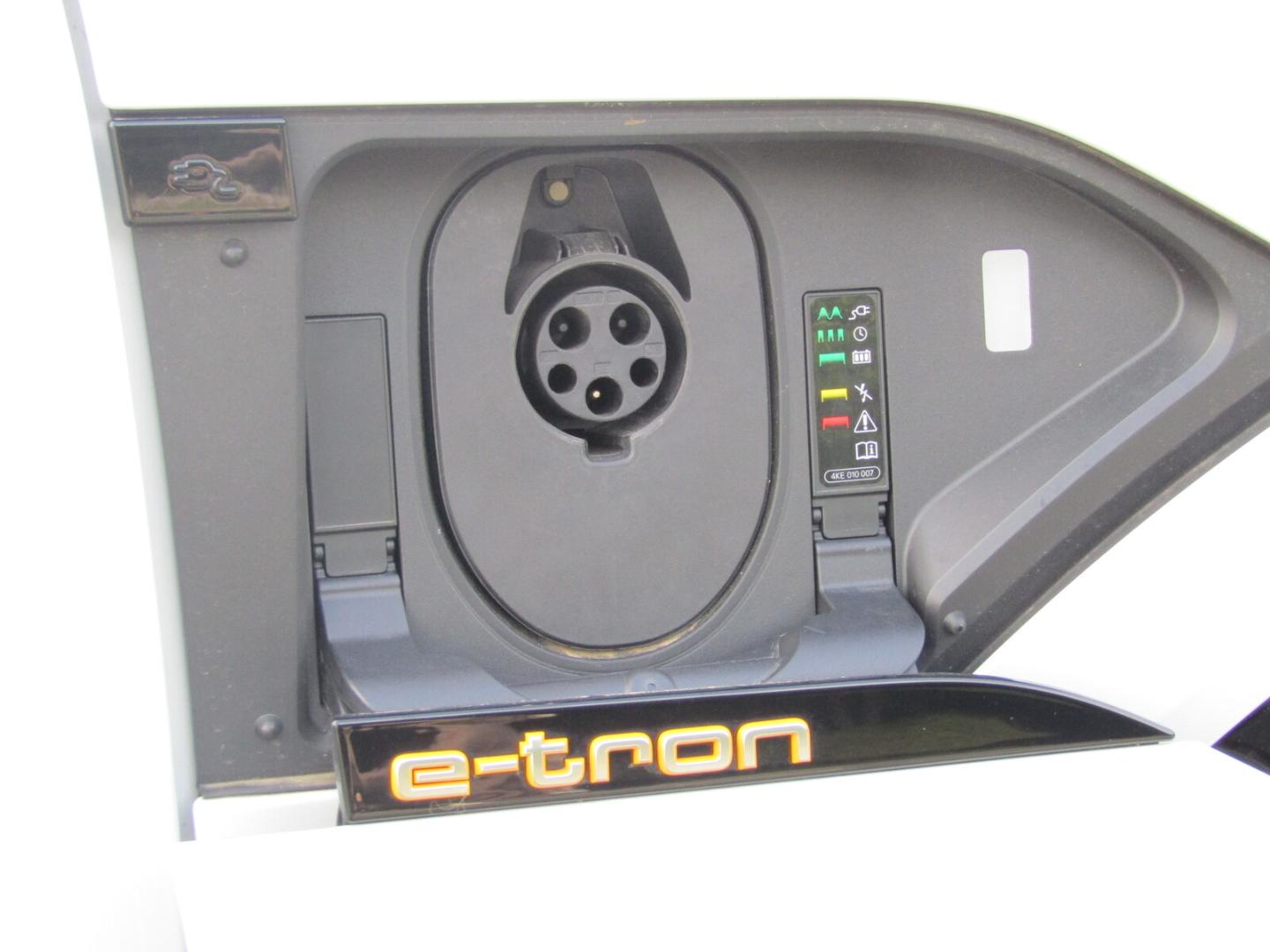 Image about Audi e-tron Sportback 50 quattro S line 230,00 kW