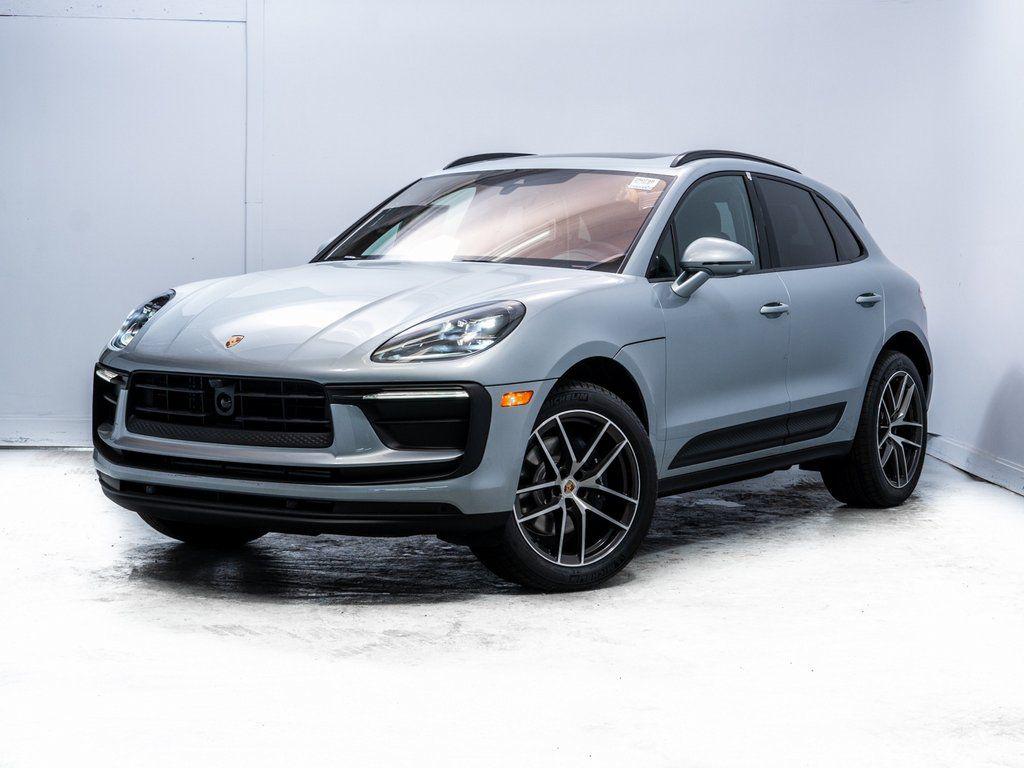 2025 Porsche Macan -'s photo