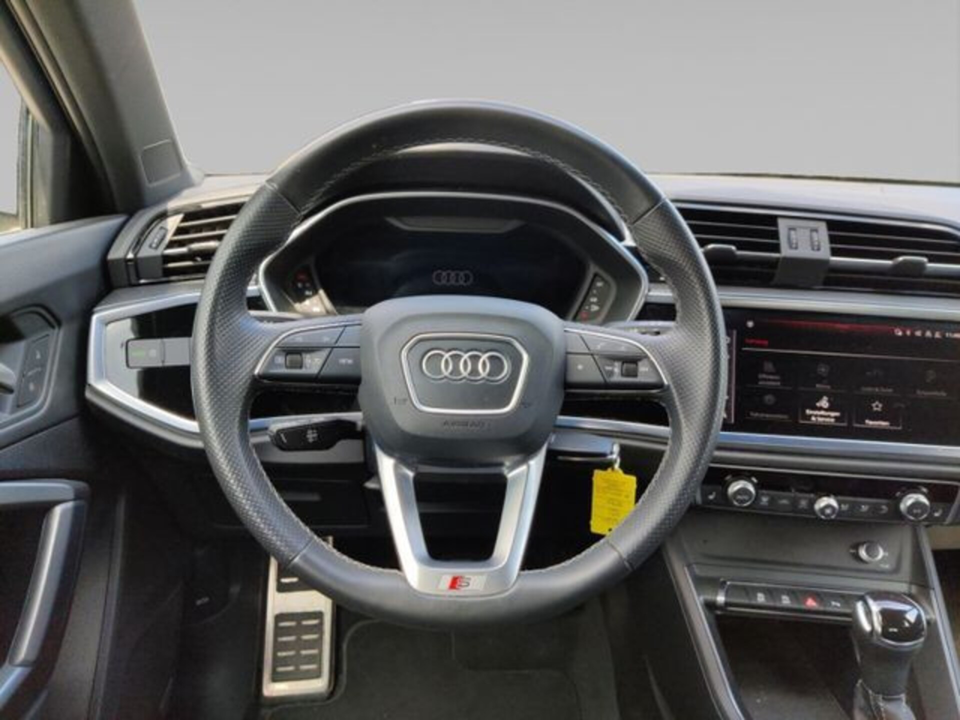 Audi Q3 SUV S line