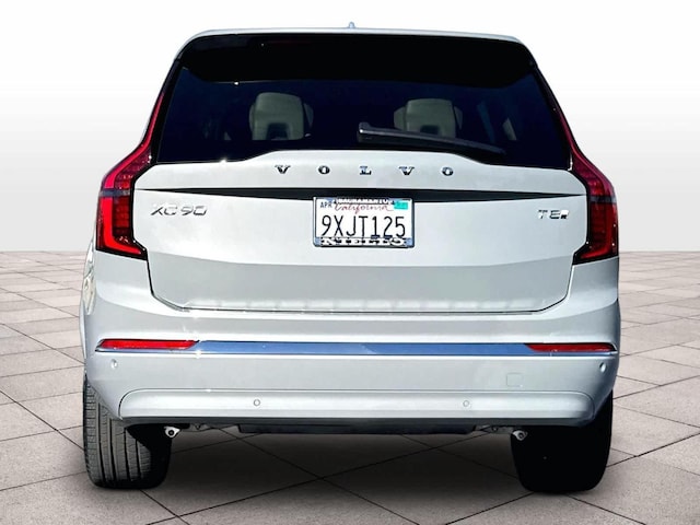 2026 Volvo XC90 Plug-In Hybrid