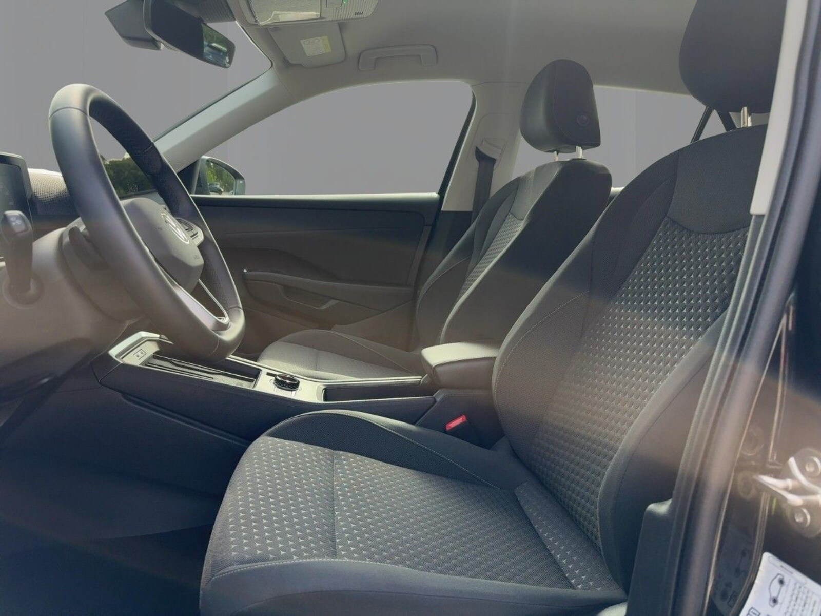 Volkswagen T-Roc – Bild 8