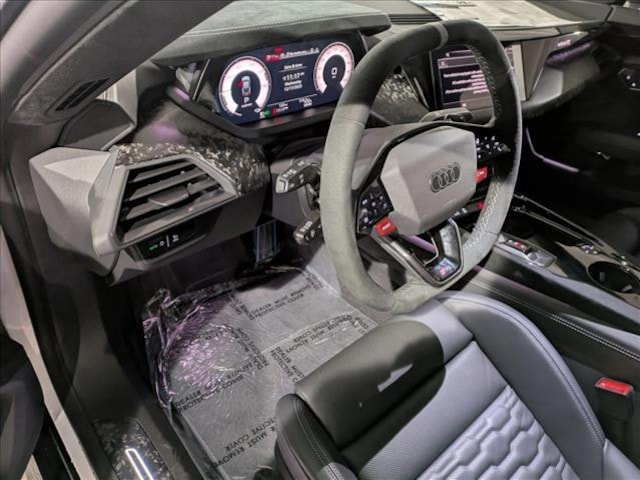 2026 Audi RS e-tron GT performance