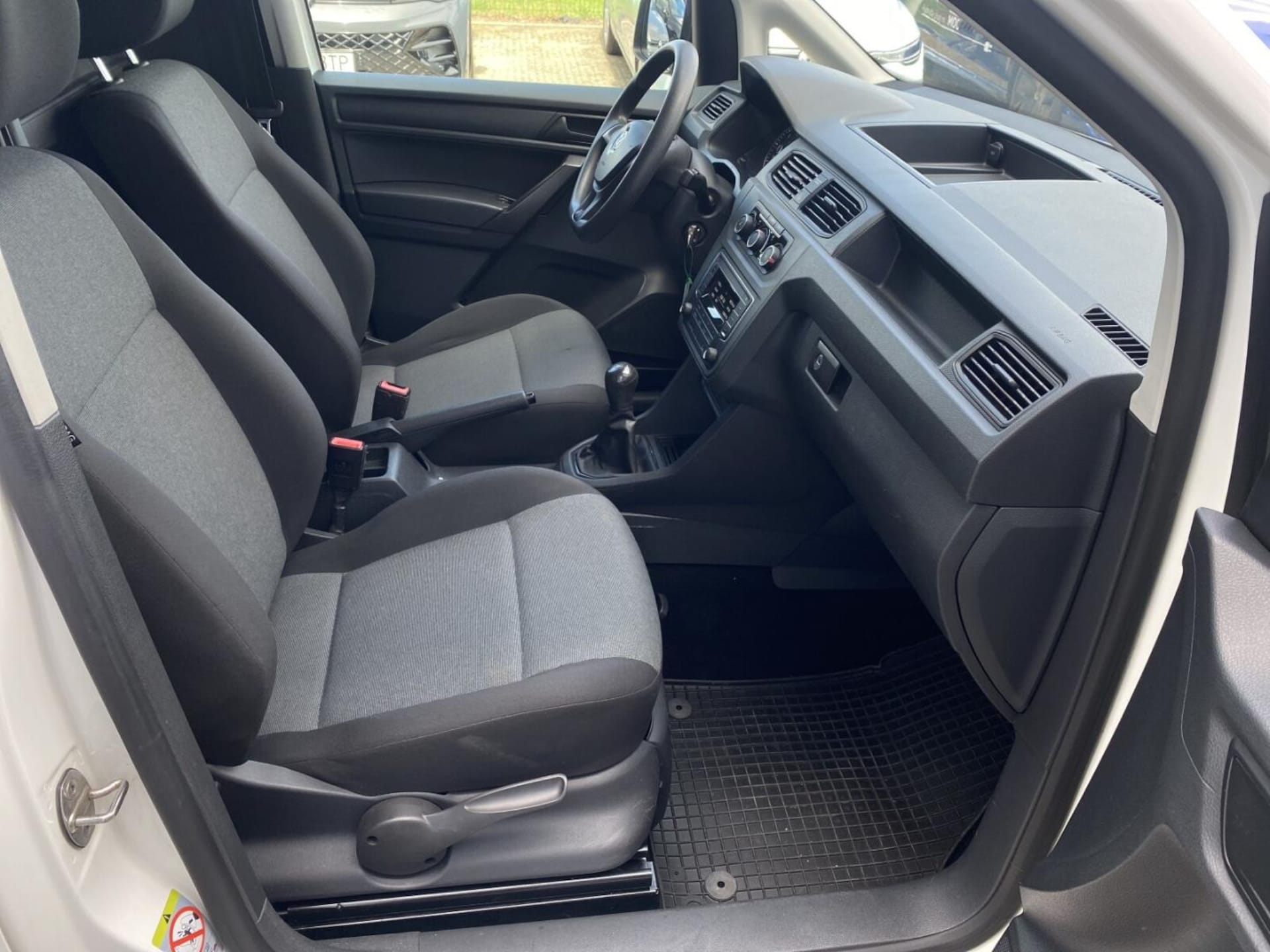 Volkswagen Caddy panel van