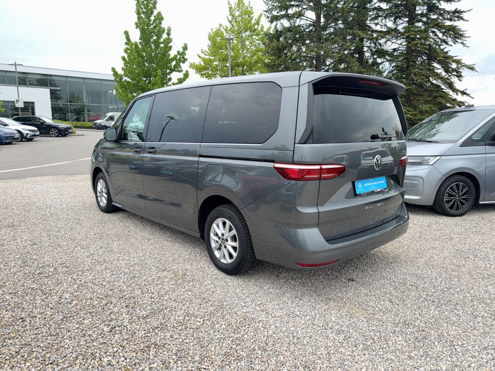 Volkswagen Multivan Langversion – Bild 4