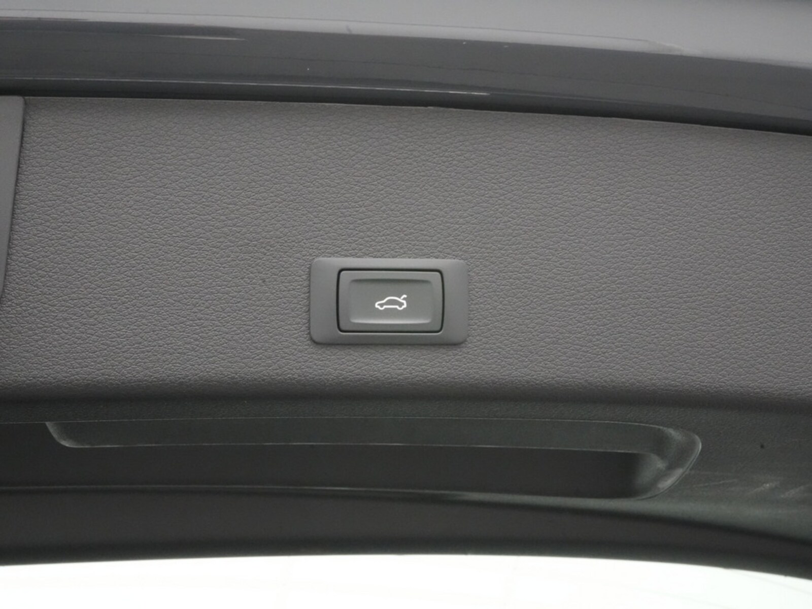 Audi Q8 e-tron – Bild 18