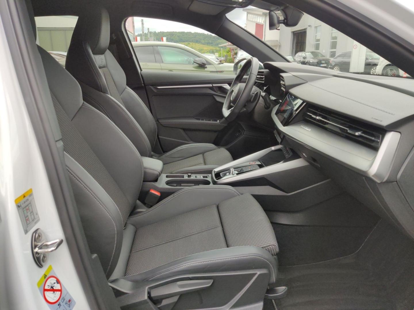 Image about Audi S3 Limousine TFSI quattro S tronic