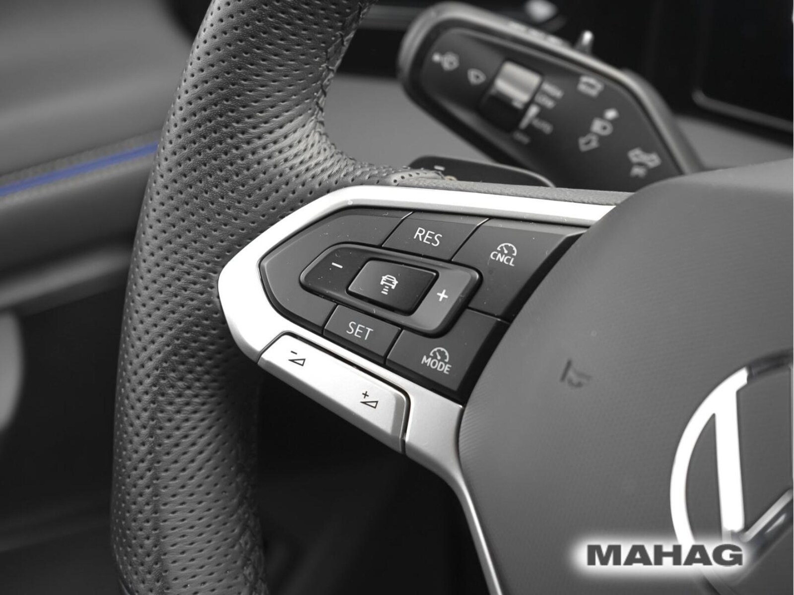 Volkswagen Tiguan – Bild 23
