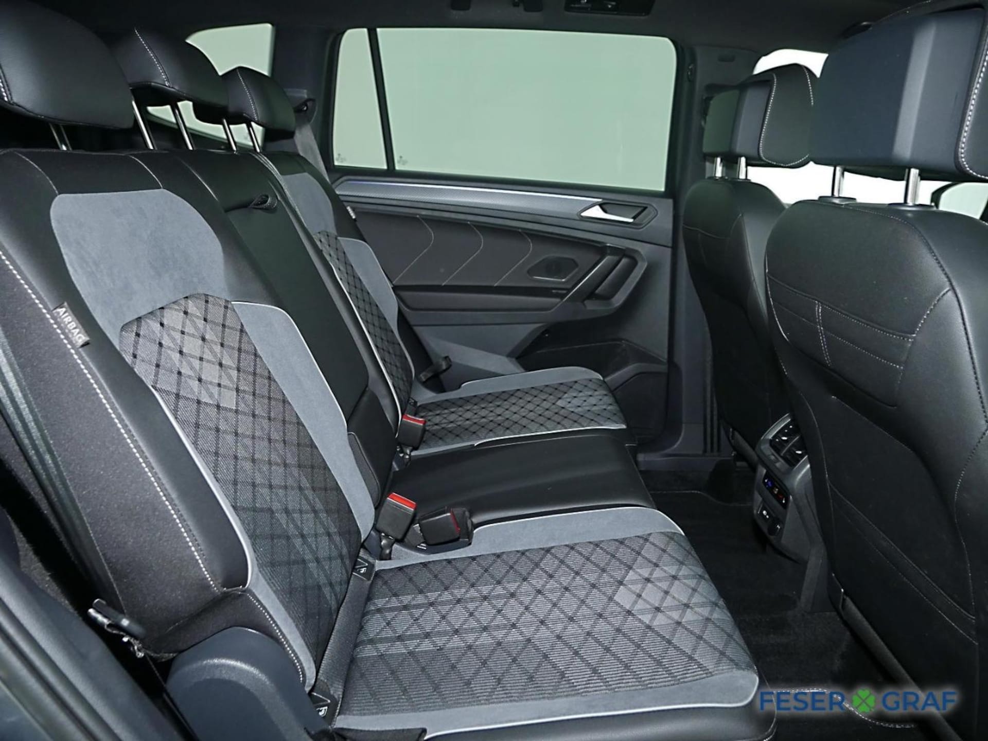 Volkswagen Tiguan Allspace R-Line