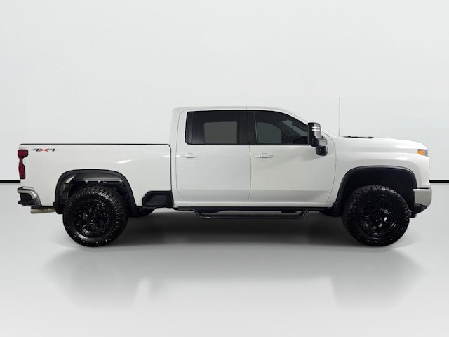 2025 Chevrolet Silverado