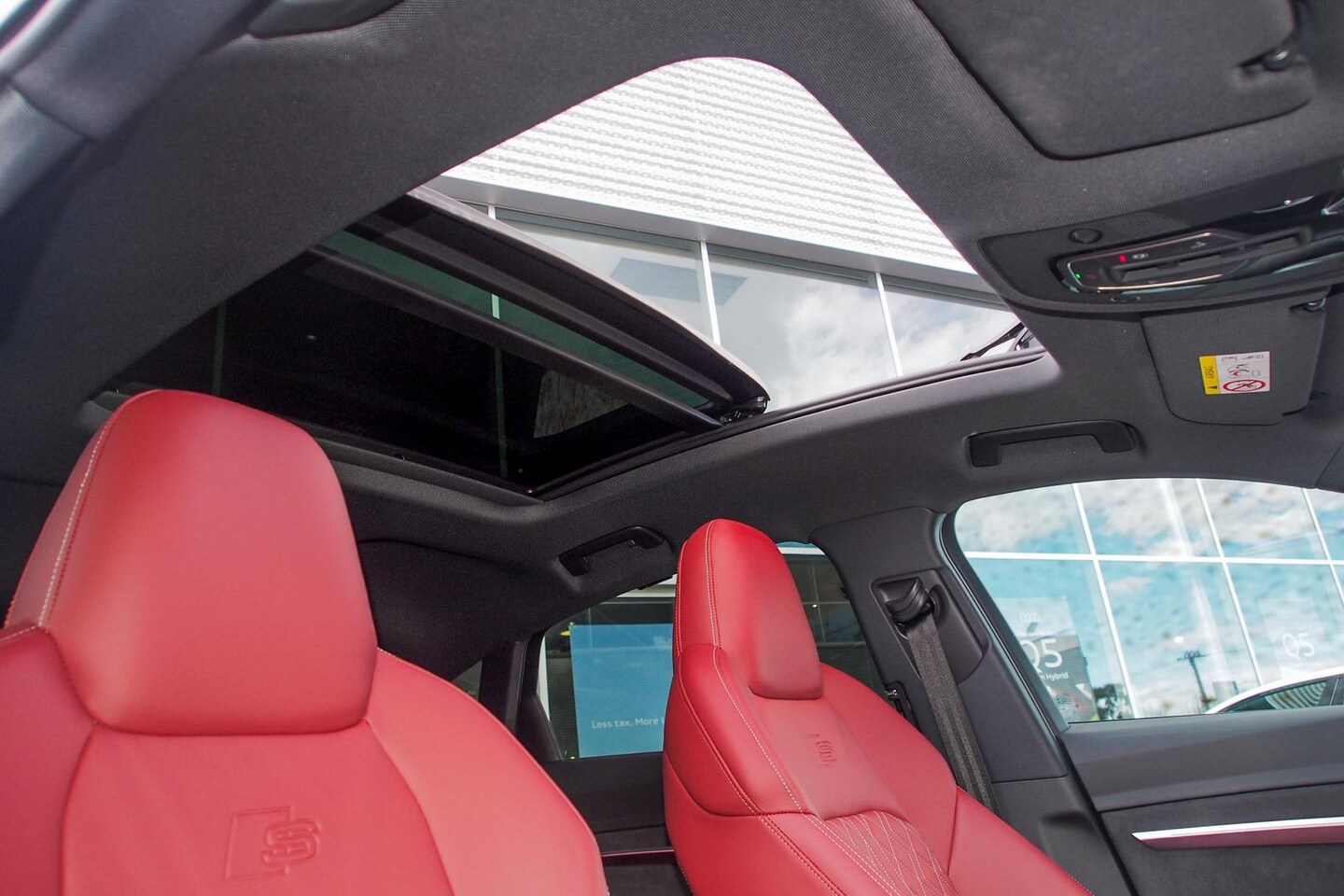 Image about Audi e-tron S Sportback S quattro
