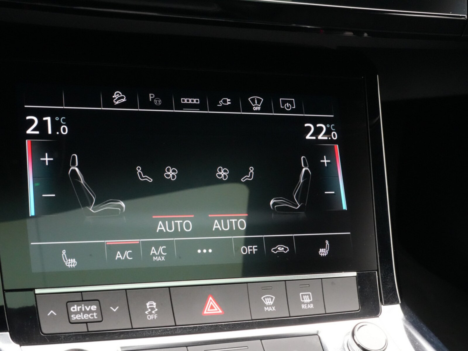 Audi Q8 e-tron – Bild 22