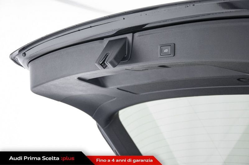 Image about Audi A4 Avant S line edition 40 TDI quattro 150 kW (204 CV) S tronic