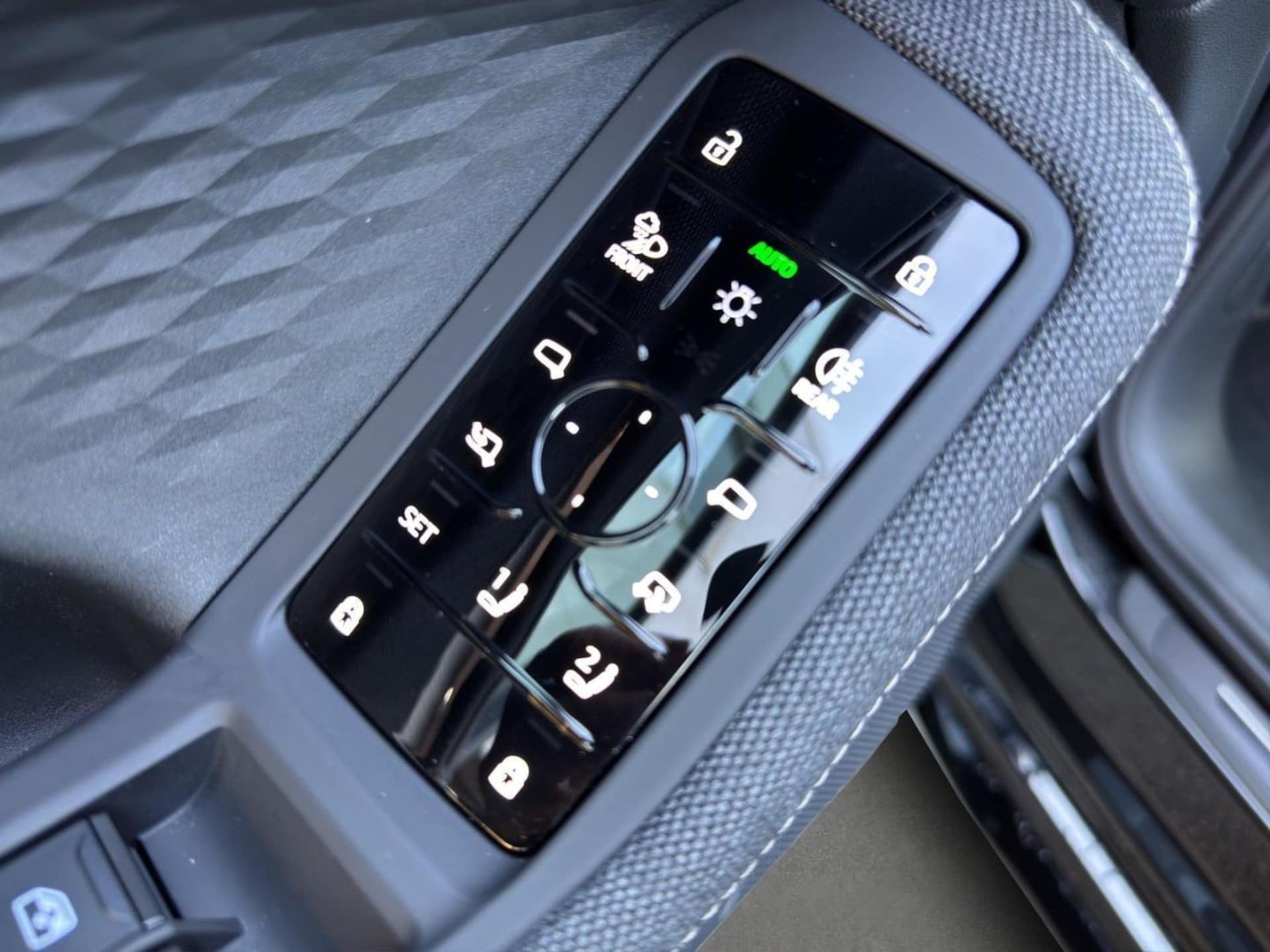 Audi A6 Limousine edition one