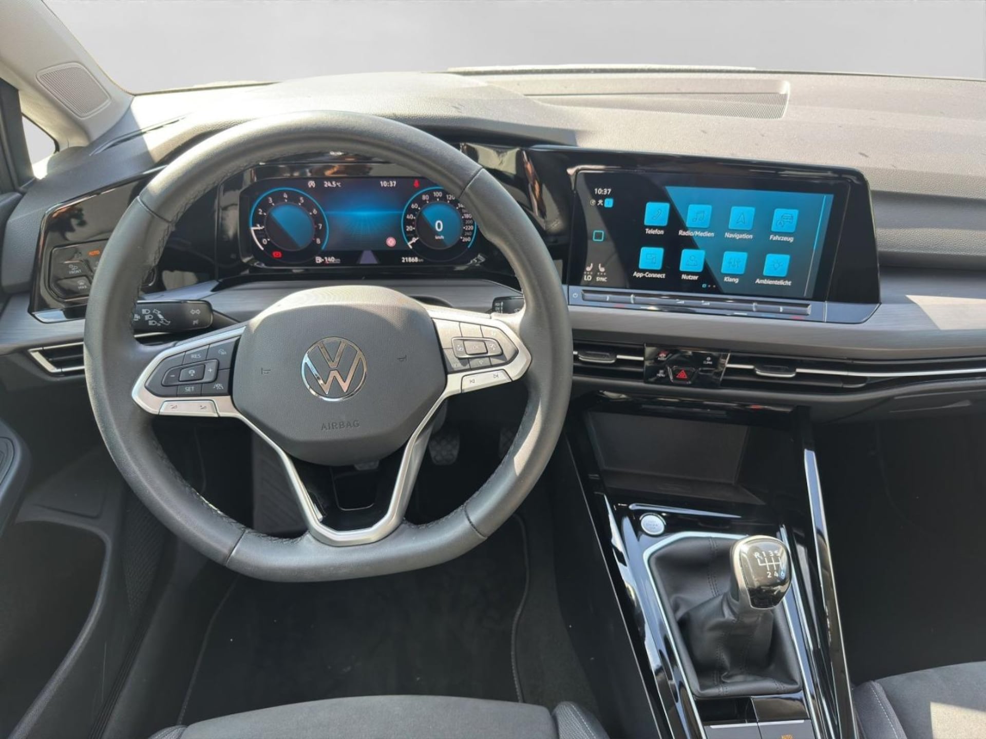 Volkswagen Golf Style