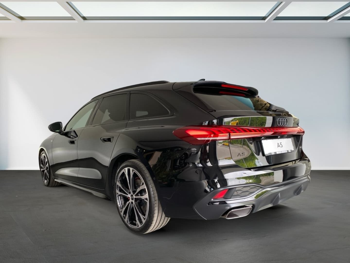 Bild über Audi A5 Avant TFSI quattro 150 kW S tronic - für weitere Informationen kontaktieren Sie den Audi Partner