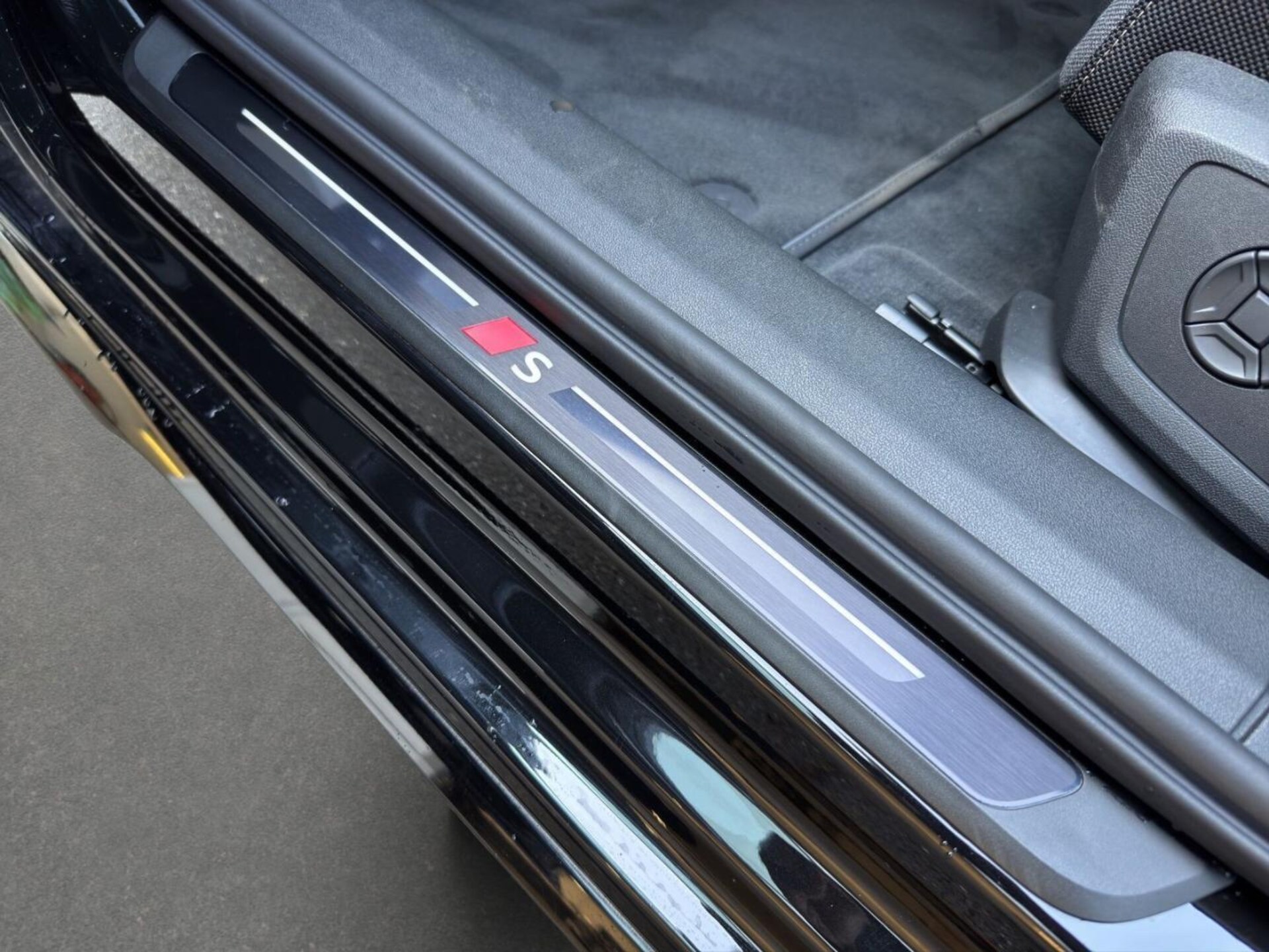 Audi A6 Limousine edition one