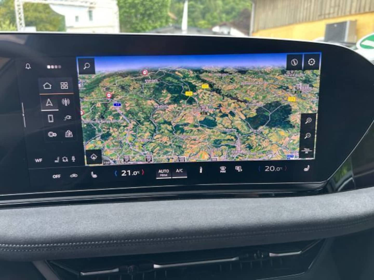 Bild über Audi A6 Avant e-tron e-tron quattro - für weitere Informationen kontaktieren Sie den Audi Partner