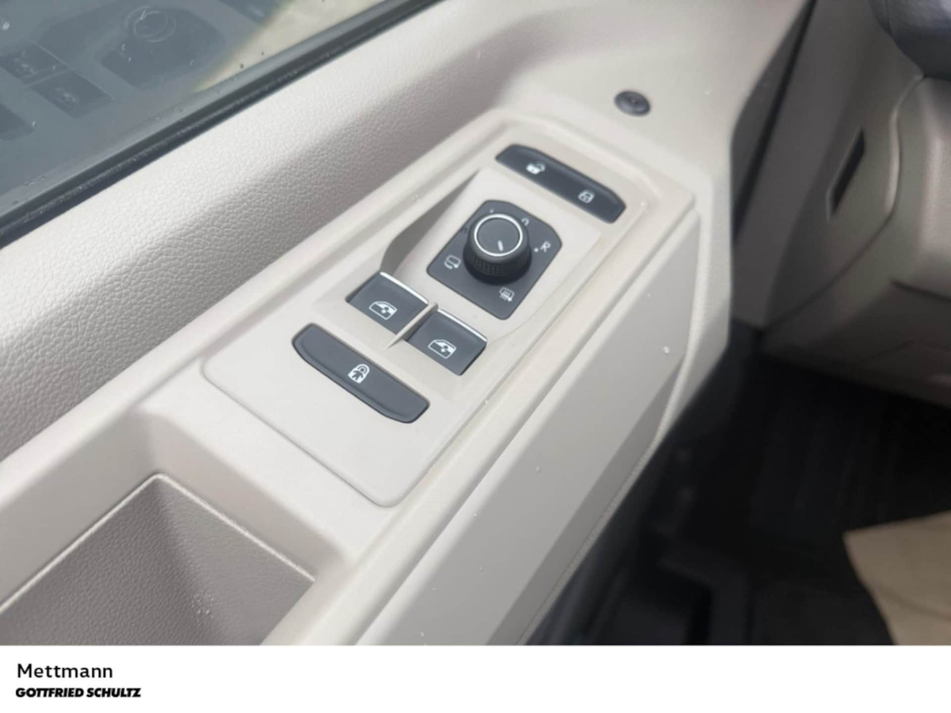 Volkswagen Multivan Langversion Style