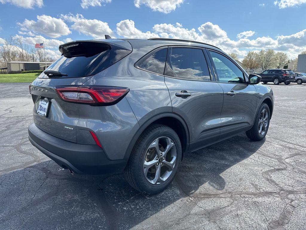 2025 Ford Escape ST-Line - Photo 7