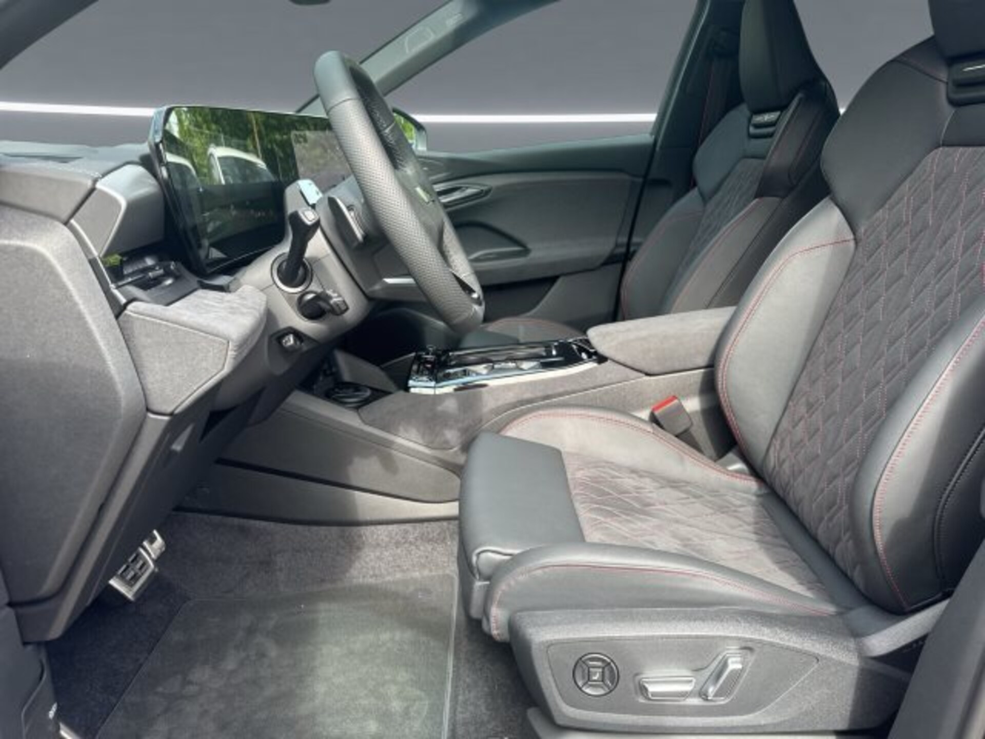 Audi Q6 SUV e-tron