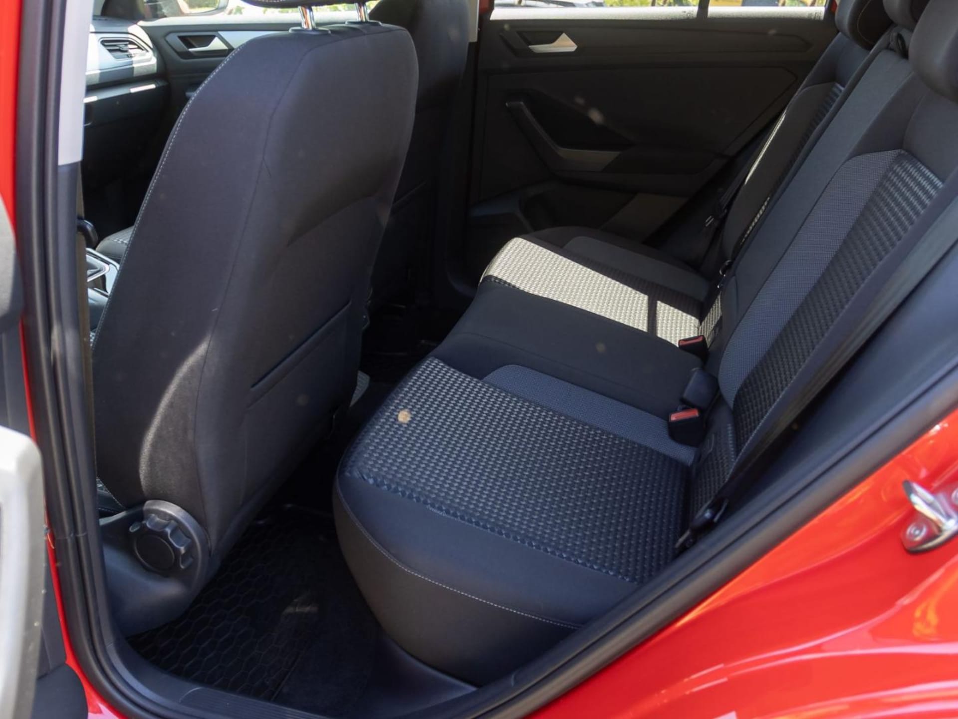 Volkswagen T-Roc Active