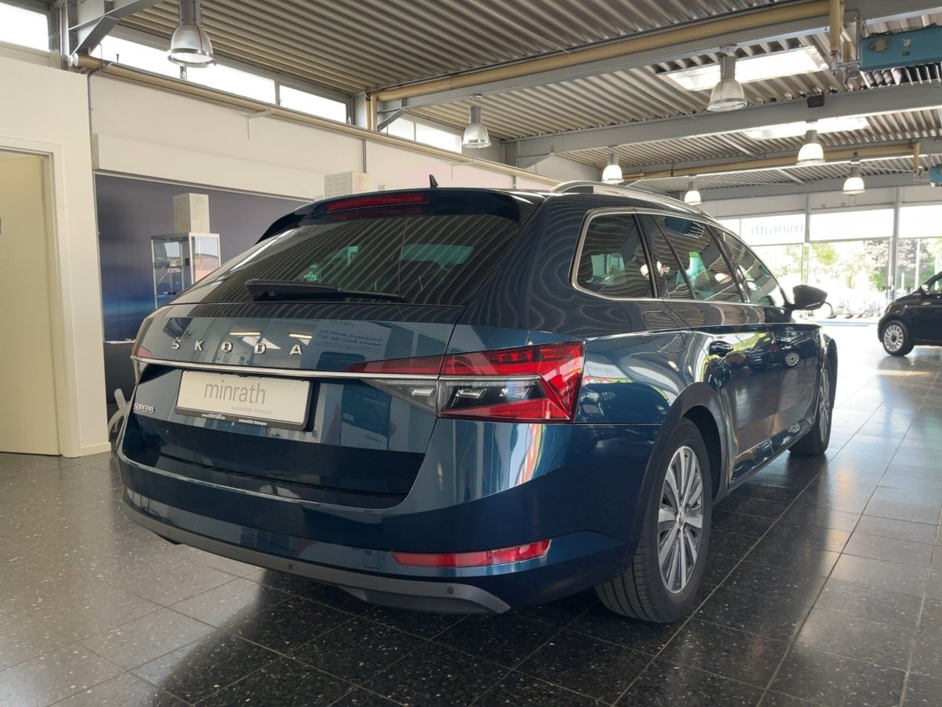 Skoda Superb Combi PREMIUM EDITION