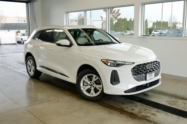 2025 Audi Q5 Premium