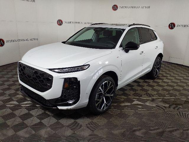 2026 Audi Q3 S line quattro's photo
