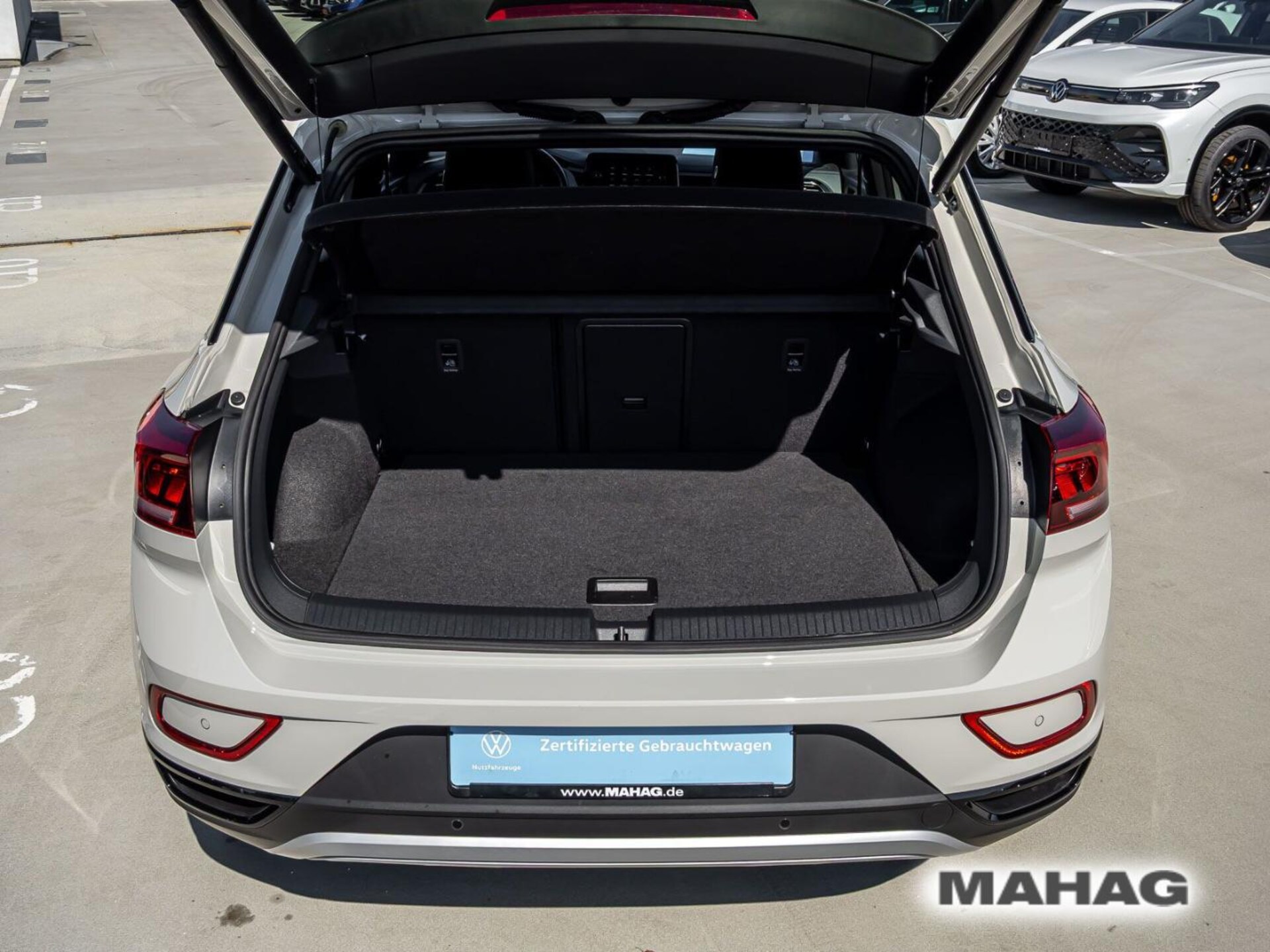 Volkswagen T-Roc Style