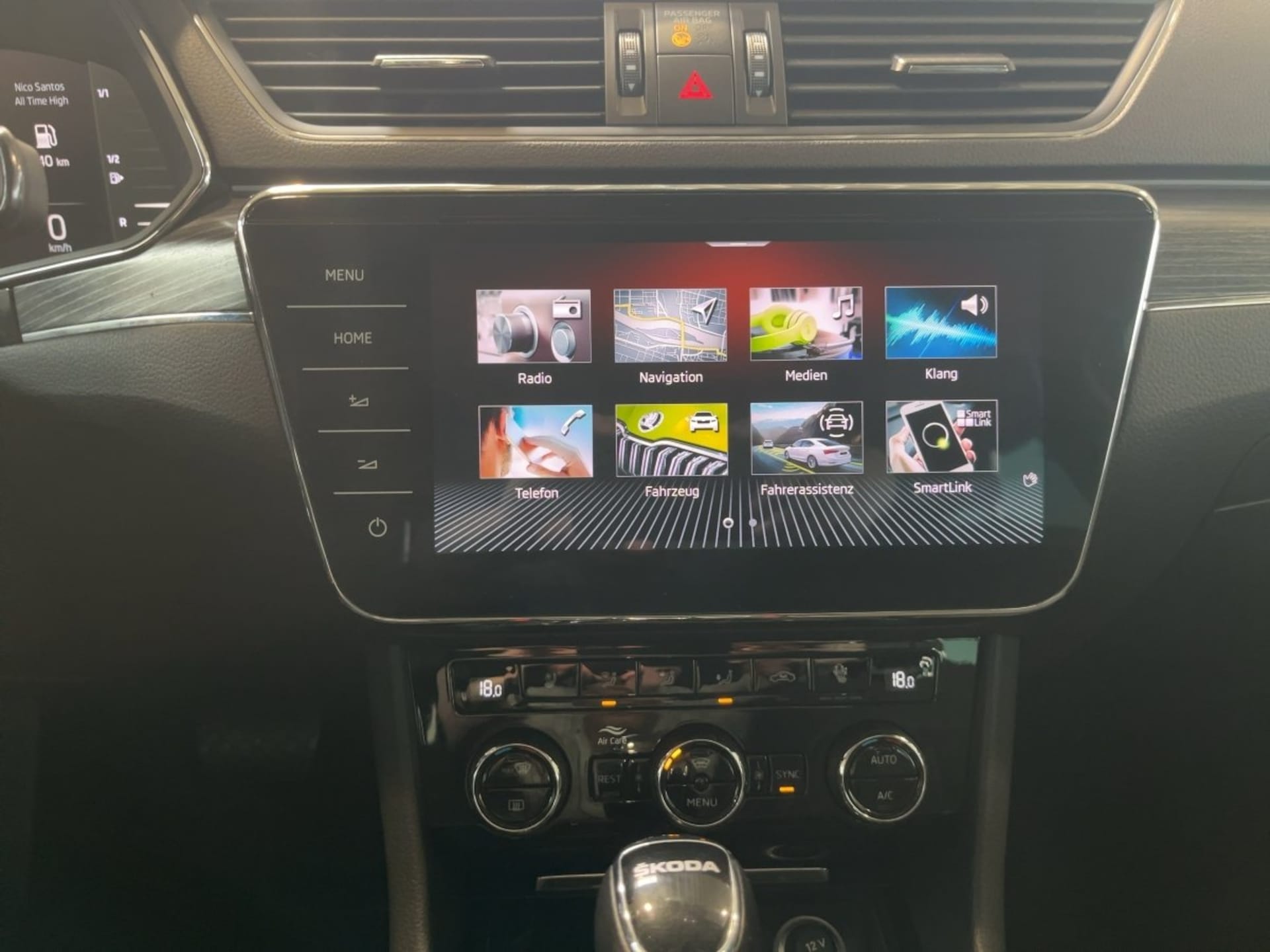 Skoda Superb Combi PREMIUM EDITION
