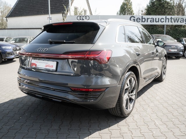 Image about Audi Q8 e-tron advanced 50 e-tron quattro