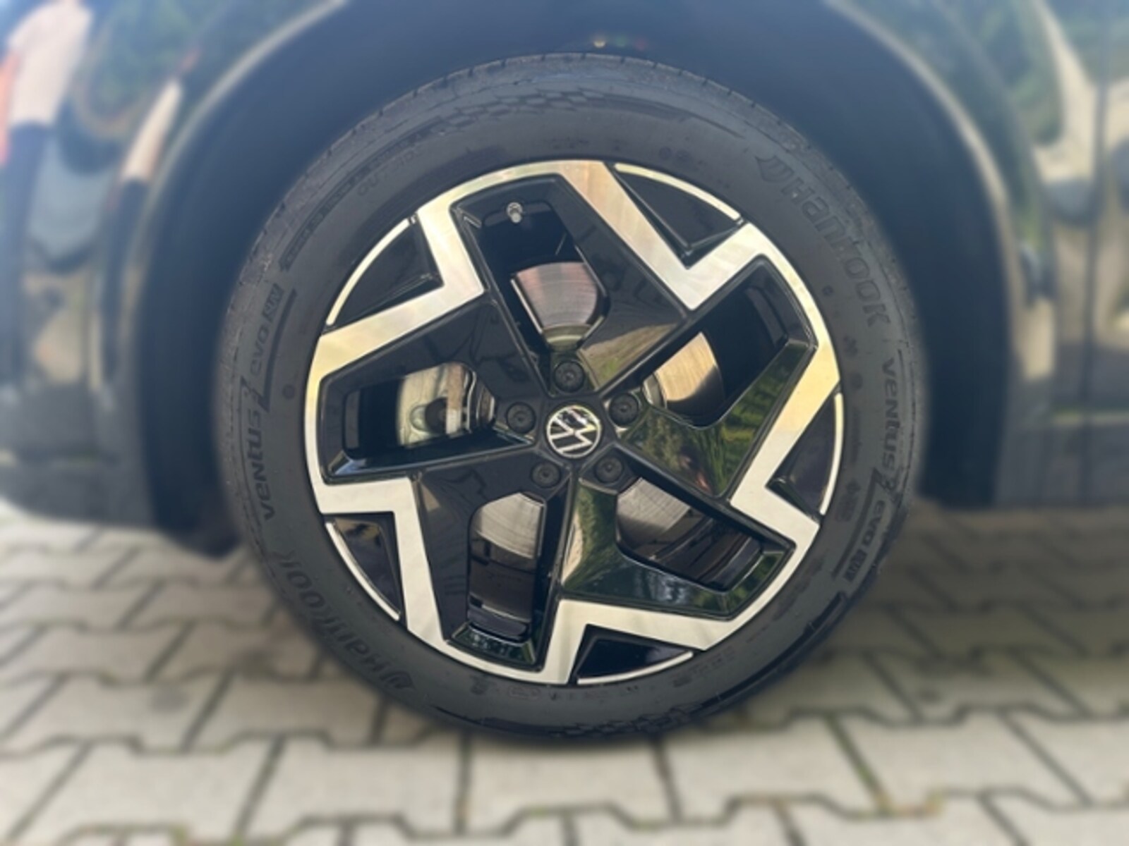 Volkswagen Tiguan – Bild 8