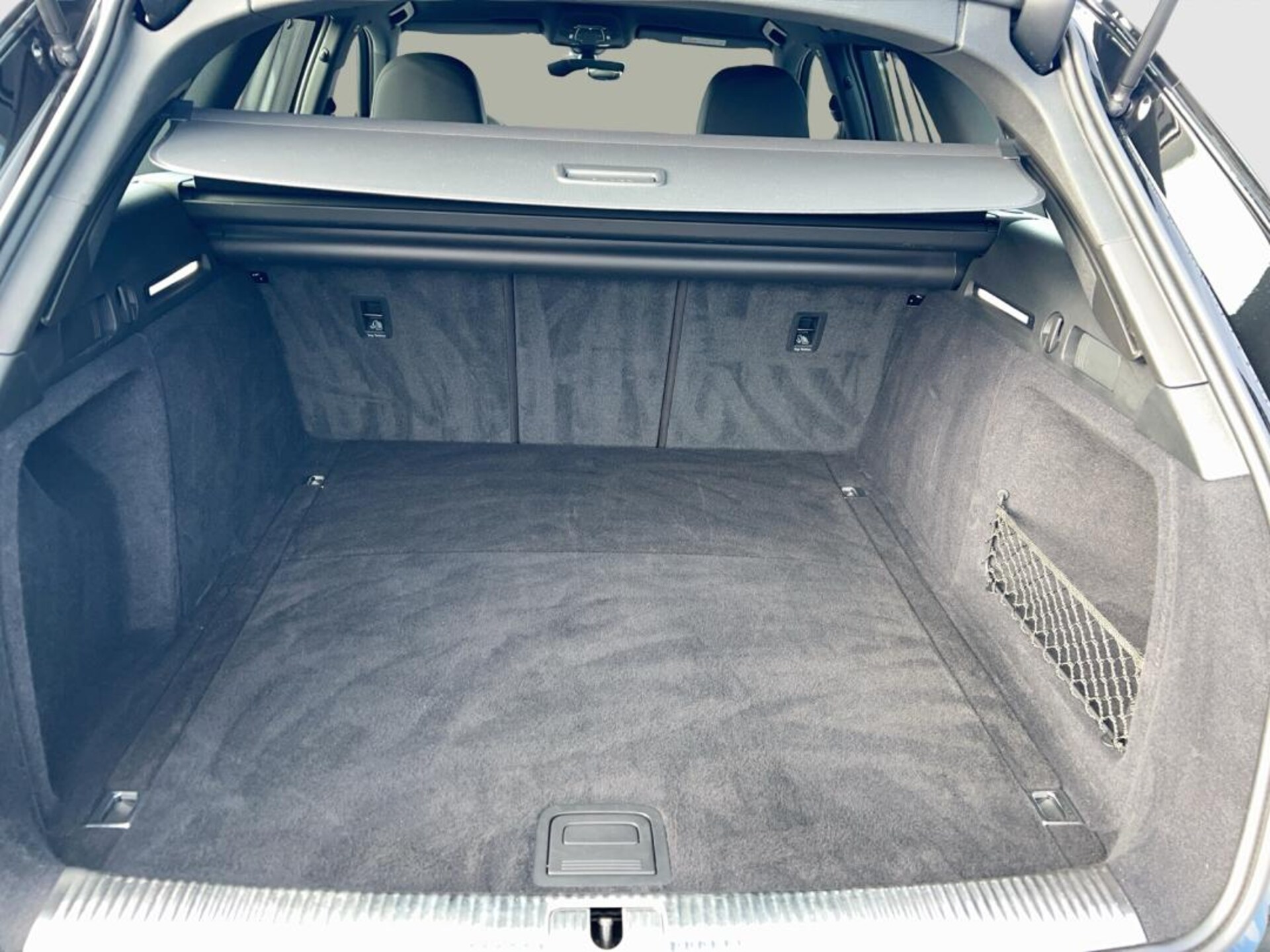 Audi A4 Avant Advanced