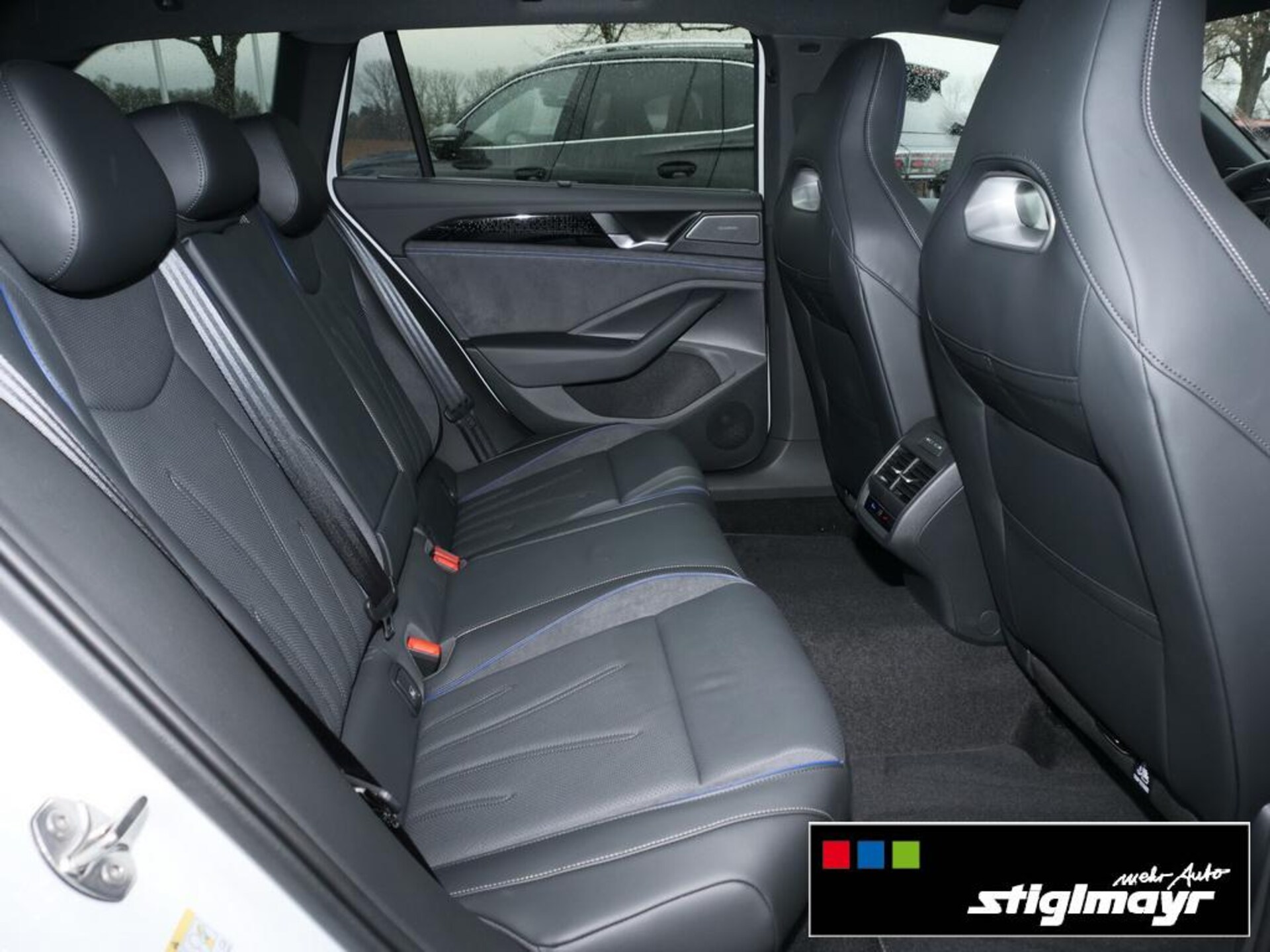 Volkswagen Passat R-Line