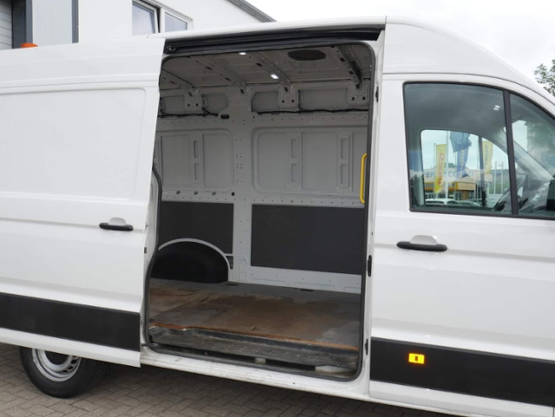 Volkswagen Crafter Kasten mittlerer Radstand