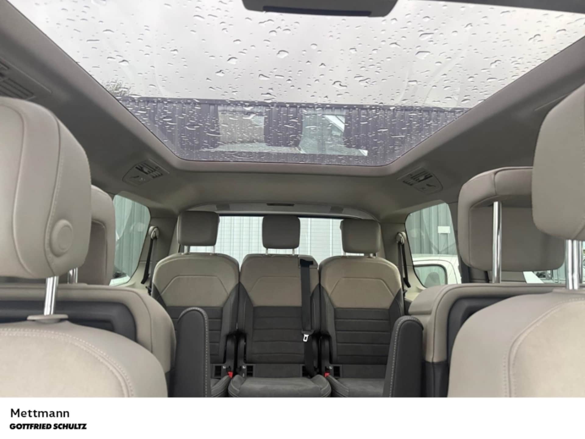 Volkswagen Multivan Langversion Style