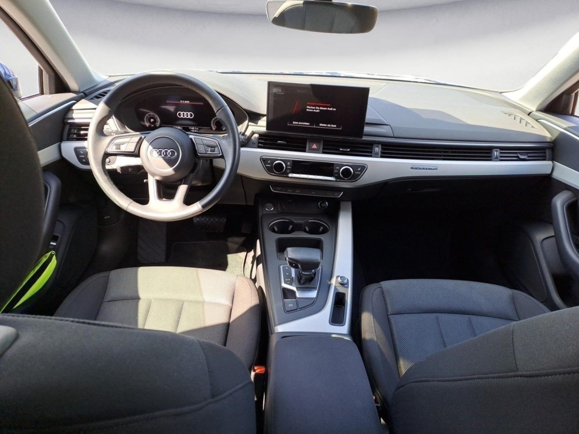 Audi A4 Avant S line