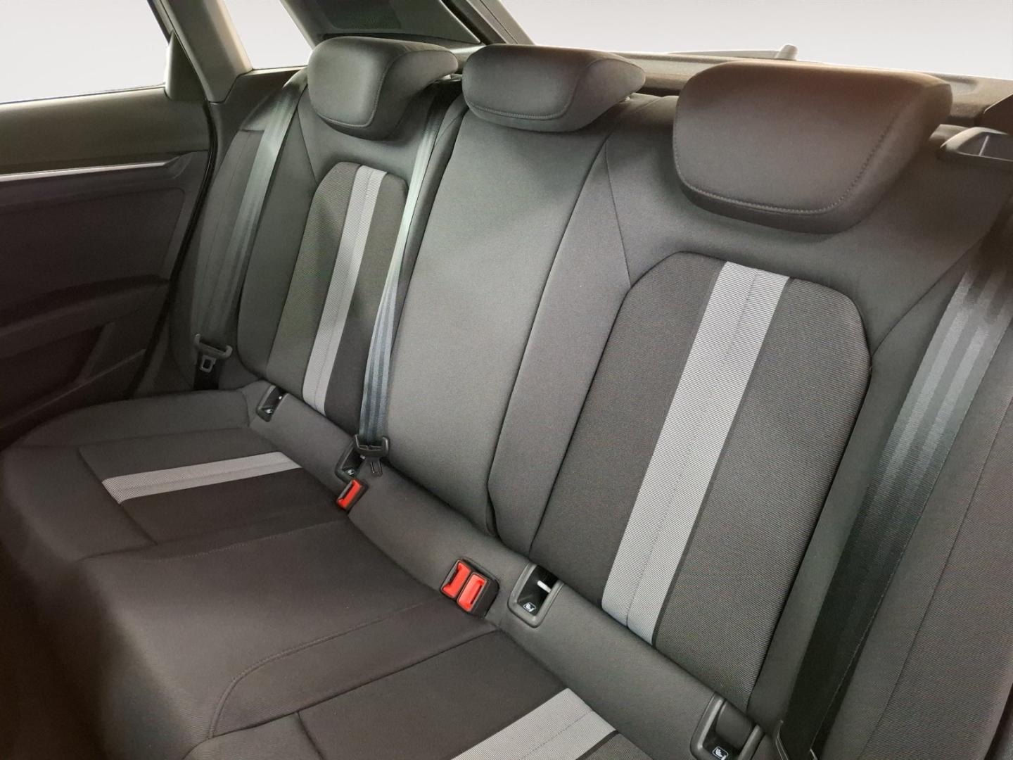 Bild über Audi A3 Sportback TDI S tronic - für weitere Informationen kontaktieren Sie den Audi Partner