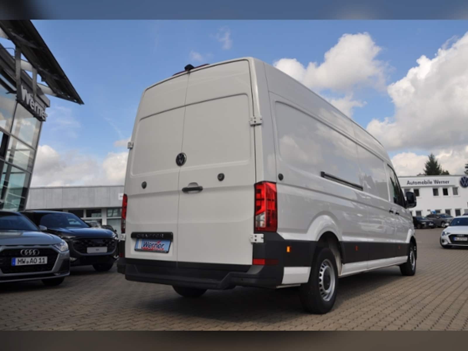 Volkswagen Crafter Kasten langer Radstand – Bild 9