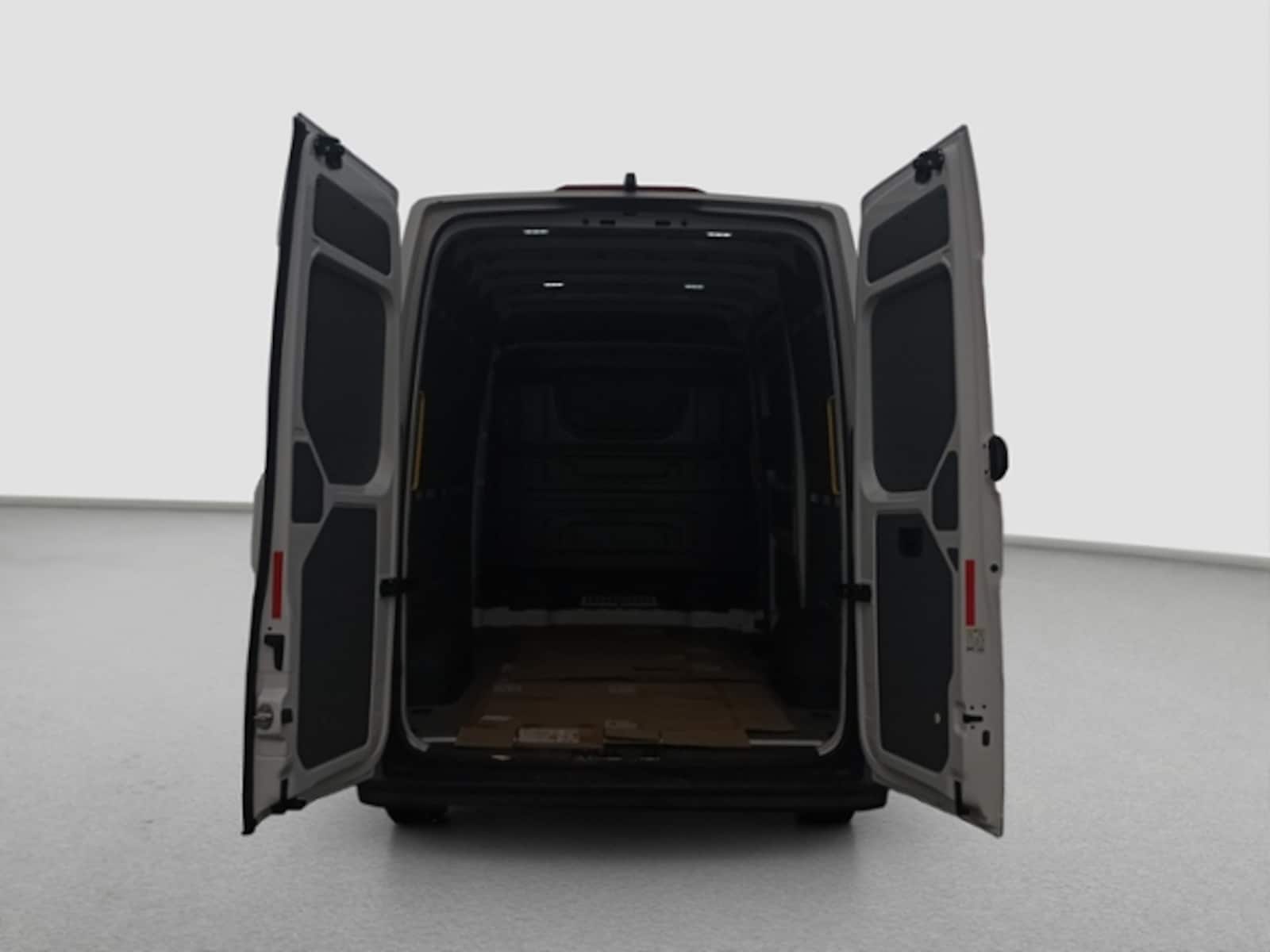 Volkswagen Crafter Kasten mittlerer Radstand – Bild 18