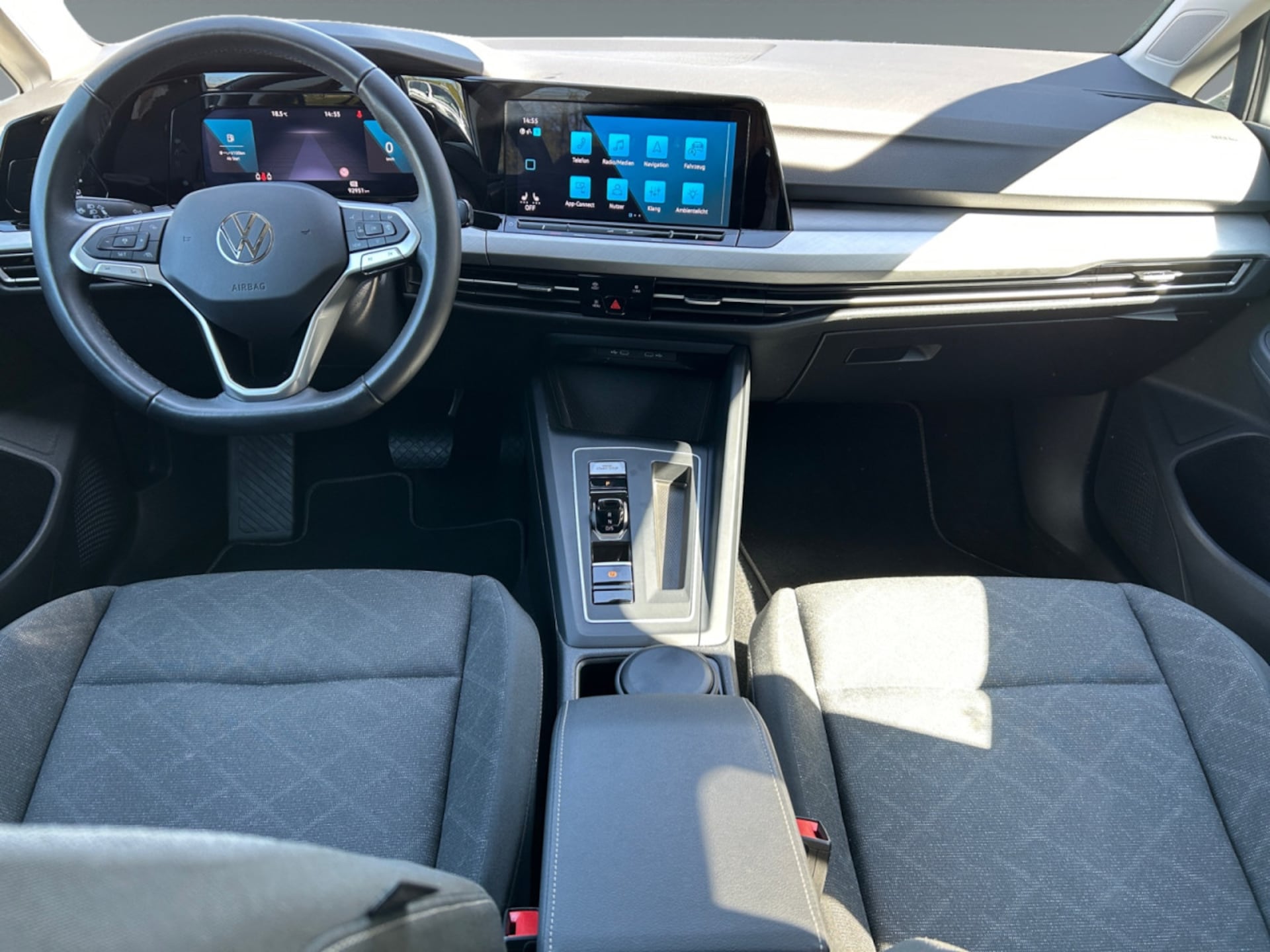 Volkswagen Golf Variant Life