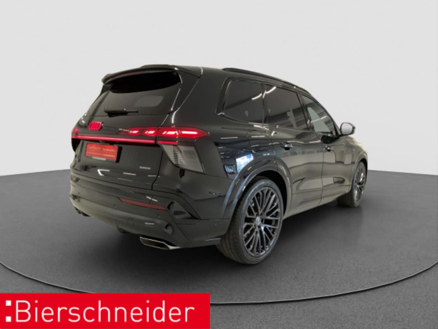 Bild über Audi Q7 SUV TDI quattro 220 kW tiptronic - für weitere Informationen kontaktieren Sie den Audi Partner