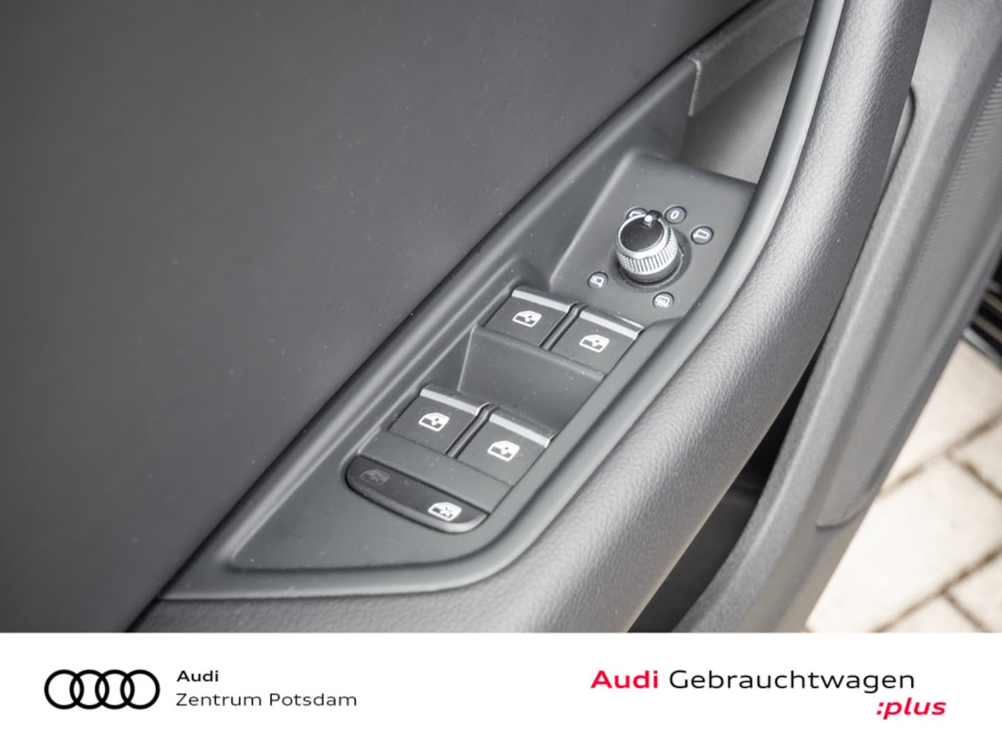 Bild über Audi A4 Avant S line 40 TFSI quattro S tronic - für weitere Informationen kontaktieren Sie den Audi Partner